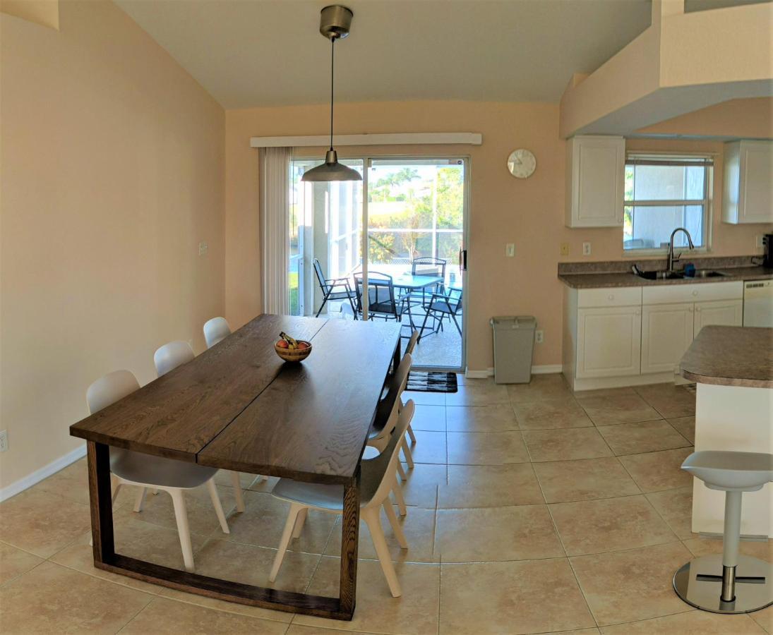 Villa Luhna 3 Bed / 2 Bath Canalfront Heated Pool Cape Coral Exterior photo